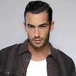 Aaron Diaz-Mexican Actor Net Worth, Age, Height, Wife, Ethnicity and Wiki!