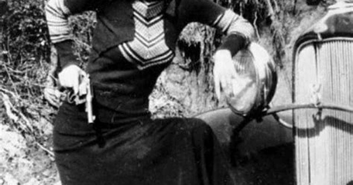 Bonnie Parker: the Infamous Femme Fatale of the Great Depression Era