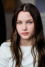 Caoilinn Springall Parents: Unveiling the Family Behind the Rising Star