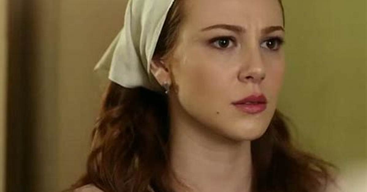 Elcin Sangu: the Rising Star of Turkish Cinema