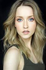 Emily Tennant-Where Is Emily Tennant from? Net Worth, Age, Height, Relationship, Career and Wiki!