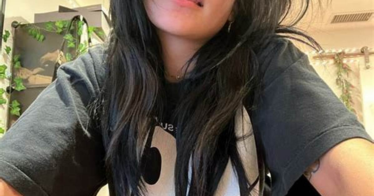 Exploring Shark Bae on Onlyfans: a Deep Dive into Her Life and Content