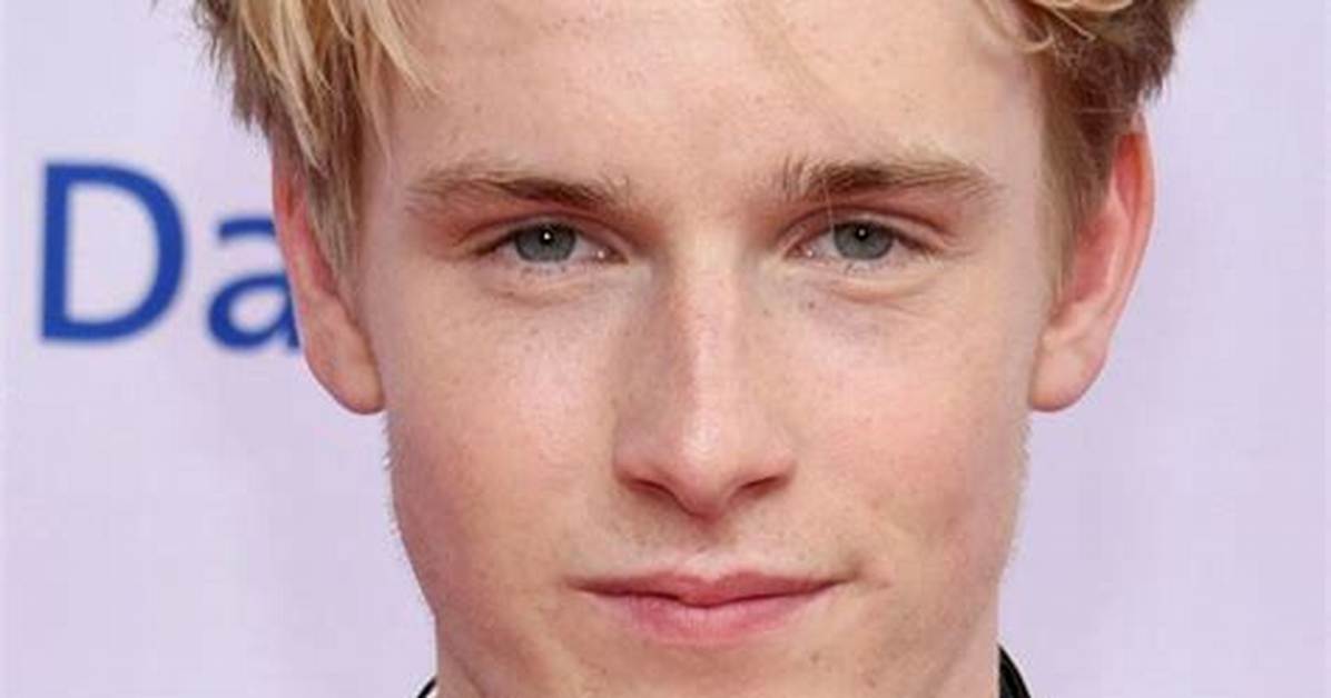 Exploring the Life of Louis Hofmann: Is He Married?