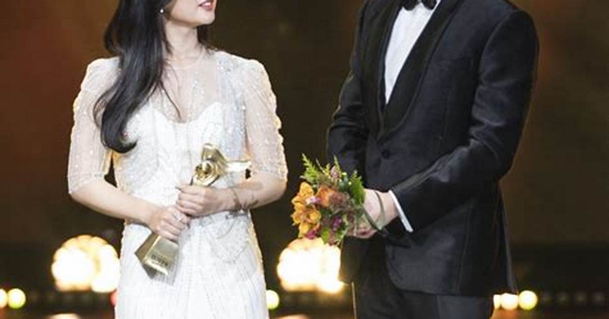 Exploring the Relationship Between Kim Ji Won and Ji Chang Wook