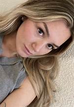 Heidi Grey: the Rise and Influence of a Social Media Sensation