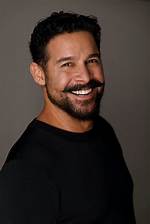 Jon Huertas
