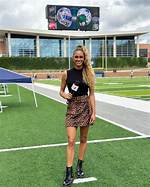 Kayla Burton-American Journalist | Net Worth, Age, Career, Height, Boyfriend & Bio