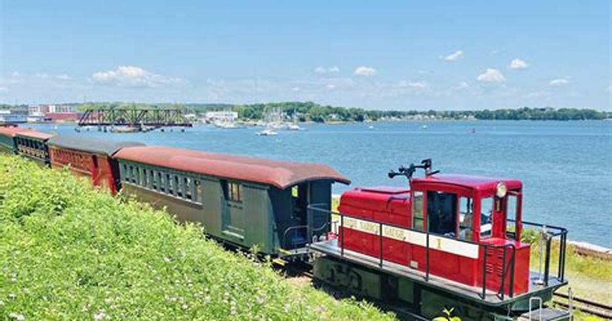 Maine Narrow Gauge Railroad: a Journey Through History and Scenic Beauty