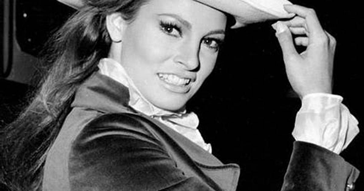 Raquel Welch in the 80S: a Glorious Era of Film and Fashion