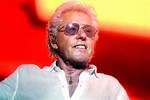 Roger Daltrey-Why Did Roger Daltrey Leave the Who? Net Worth, Age, Height Relationship, Career and Wiki!