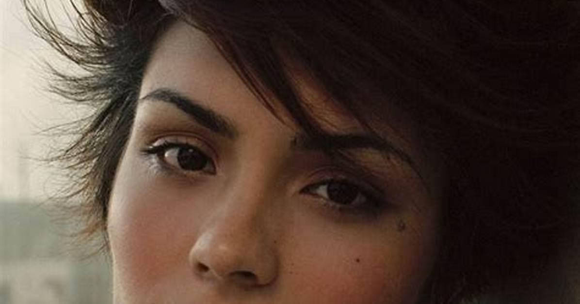 Shannyn Sossamon: a Rising Star in the Entertainment Industry