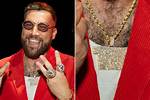 Travis Kelce Chain Necklace: a Trendy Statement Piece in Sports Fashion