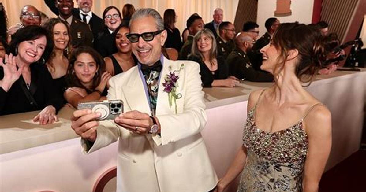 Unveiling the Magic of the Oscars: a Journey Through Cinema's Most Prestigious Night