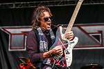 Warren Demartini of Ratt Net Worth – Richest Music Artists